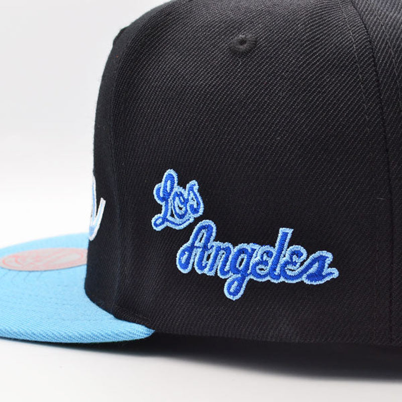Los Angeles Lakers  TEAM SCRIPT 2Tone Snapback Hat - Black/Sky
